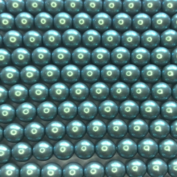 6mm Czech Round Glass Pearl Strand of 36 – 02010/30007 – Iridescent Blue
