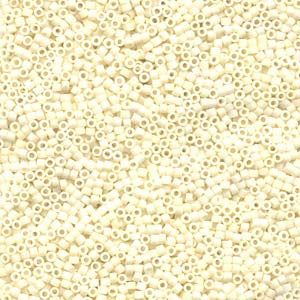 11/0 – Miyuki Delica - 5g Bag – Matte Cream – DB0352
