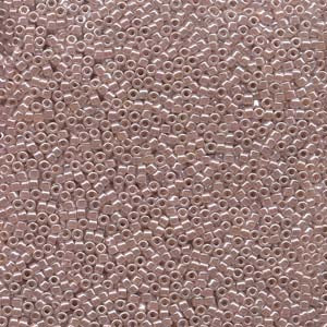 11/0 – Miyuki Delica - 5g Bag – Light Cinnamon Ceylon – DB0256