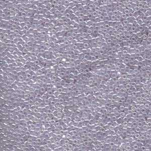 11/0 – Miyuki Delica - 5g Bag – Lined Crystal Pale Lavender – DB0241