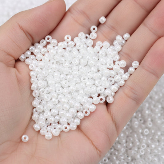 6/0 Miyuki Seed Beads - 25g Bag – White Ceylon - Colour 528