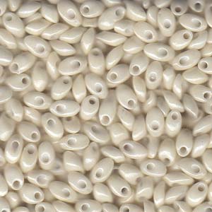 Miyuki Long Magatama 4x7mm 5g – Cream Ceylon