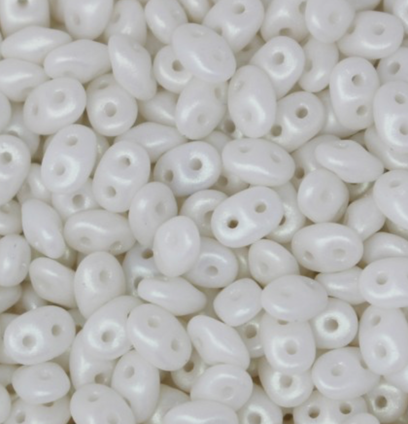 SuperDuo 2.5x5mm - 25g Bag – Powdery Pastel White