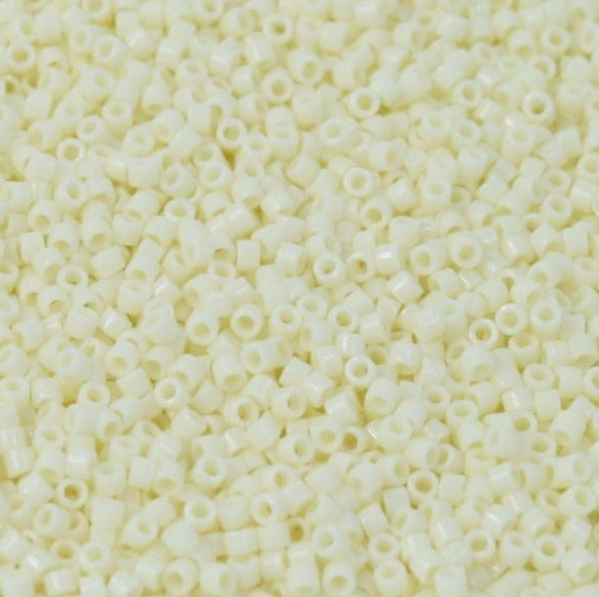 11/0 – Miyuki Delica - 5g Bag - Opaque Ivory – DB1130