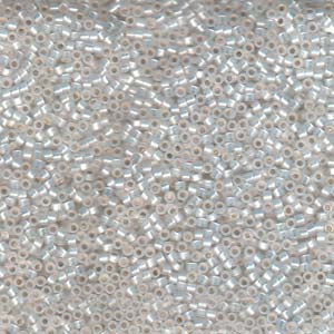 11/0 – Miyuki Delica - 5g Bag – Gilt Lined White Opal – DB0221