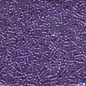 11/0 – Miyuki Delica - 5g Bag – Galvanised Dyed Purple – DB0430