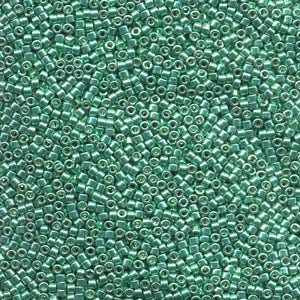 11/0 – Miyuki Delica - 5g Bag – Galvanised Medium Green – DB0426