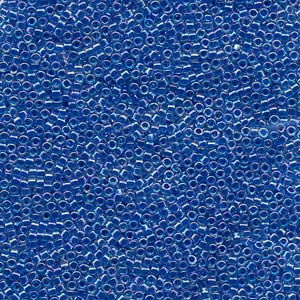 11/0 – Miyuki Delica - 5g Bag – Lined Blue AB – DB0077