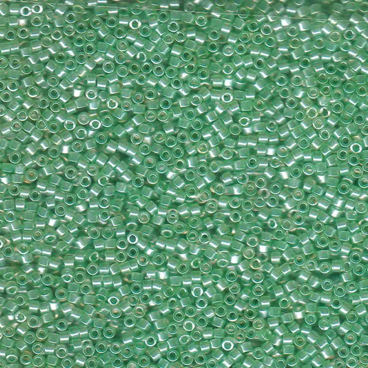 11/0 – Miyuki Delica - 5g Bag - Transparent Mint Luster – DB1483