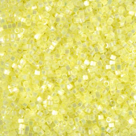 11/0 – Miyuki Delica - 5g Bag - Silk Inside Dyed Citron AB – DB1873
