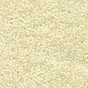 10/0 - Miyuki Delica - 5g Bag - Ceylon Light Yellow - DBM0203