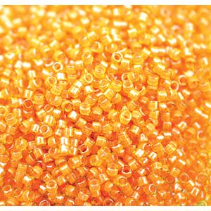 11/0 – Miyuki Delica -5g Bag – Luminous Mango – DB2045