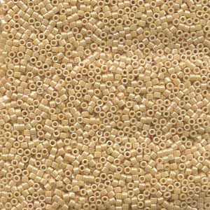 15/0 - Miyuki Delica - 5g Bag - Ceylon Beige - DBS0205