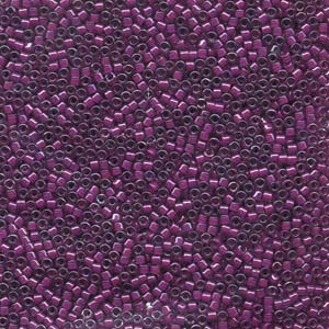 11/0 – Miyuki Delica - 5g Bag – Lined Pale Blue Magenta – DB0281