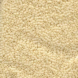 10/0 - Miyuki Delica - 5g Bag - Opaque Cream - DBM0732