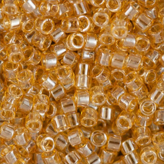 8/0 – Miyuki Delica 5g – Transparent Lt Amber Luster – DBL0099