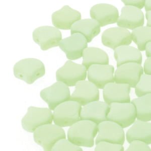 Ginko Beads 7.5mm – 10g Pack (approx 35 beads) – Bondeli Matte Lime