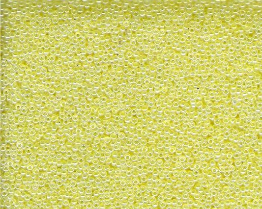 11/0 Miyuki Seed Beads - 25g Bag – Light Yellow Ceylon – Colour 514