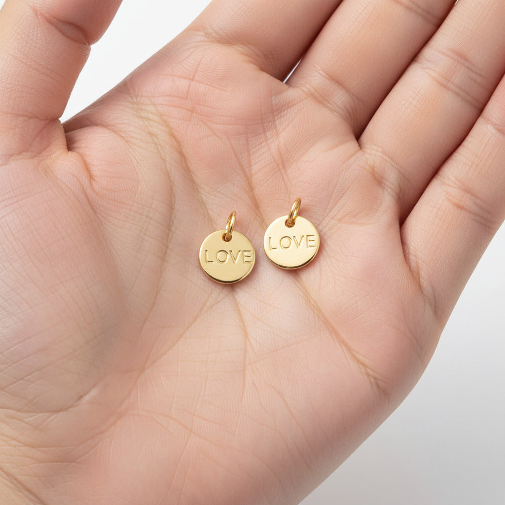 18k Gold Plated Message Charm - Love - 8mm - Pack of 2