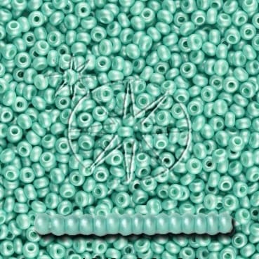 Preciosa 11/0 Seed Beads - PermaLux - 20g Pack - Mother of Pearl - Wintergreen