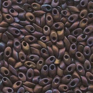 Miyuki Long Magatama 4x7mm 8.5g - Matte Metallic Dark Raspberry