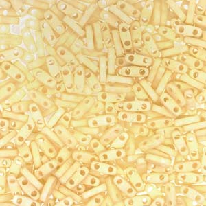 Miyuki Quarter Tila Beads - 5g Bag - Matte Opaque Cream - QTL2021