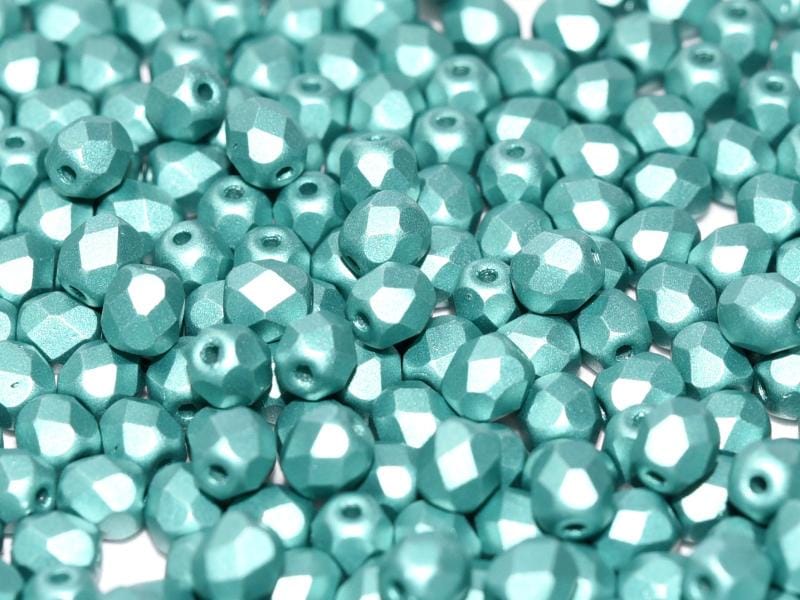 4mm Czech Fire Polish – 02010/29455 - Alabaster Metallic Emerald x 100