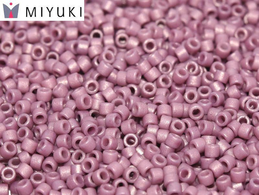 11/0 – Miyuki Delica - 5g Bag – Glazed Opaque Glaze Plum – DB2295