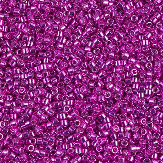 11/0 – Miyuki Delica - 5g Bag – Galvanised Magenta – DB0422