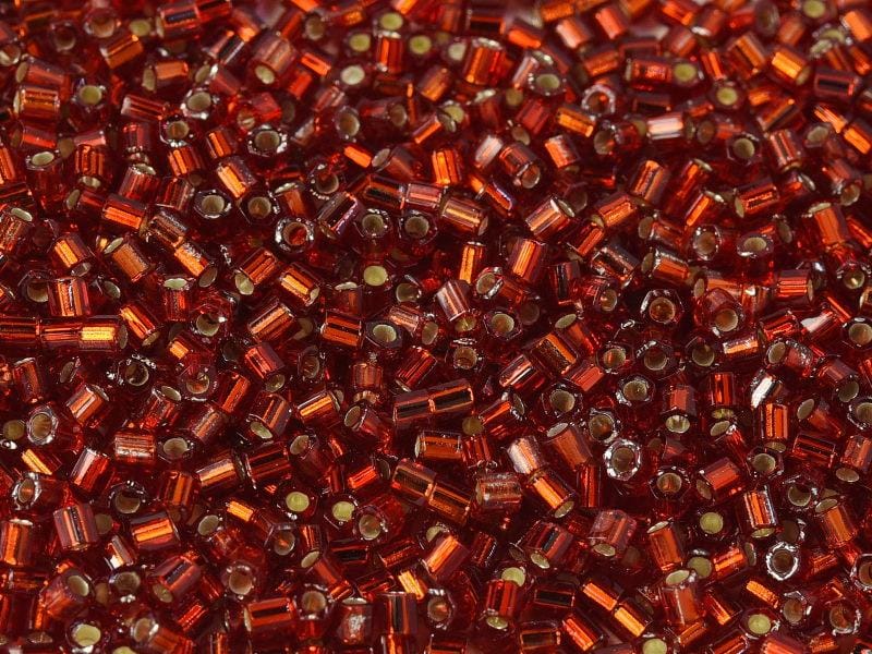 Miyuki Hex Cut 8/0 - 10g Bag – Silver Lined Ruby